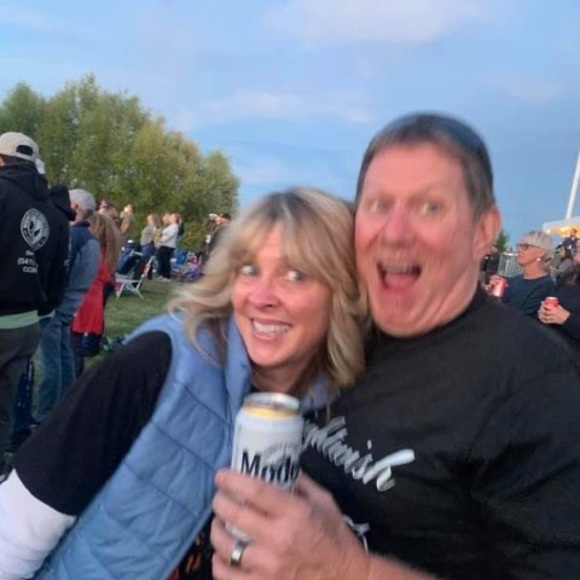 Meet your Posher, Kirsten - Picture 1 of 1